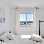 To-do Bridge Center Sea View アパート *