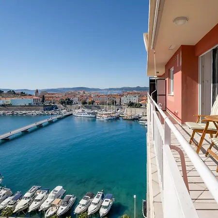 To-do Bridge Center Sea View Apartment