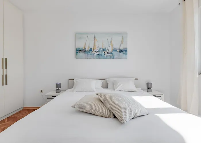 דירה To-do Bridge Center Sea View זאדאר