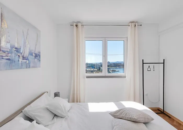 To-do Bridge Center Sea View דירה *