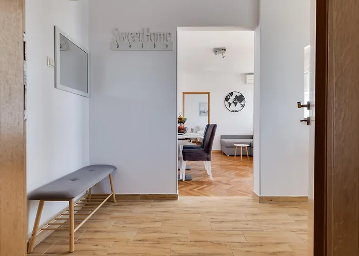 To-do Bridge Center Sea View *